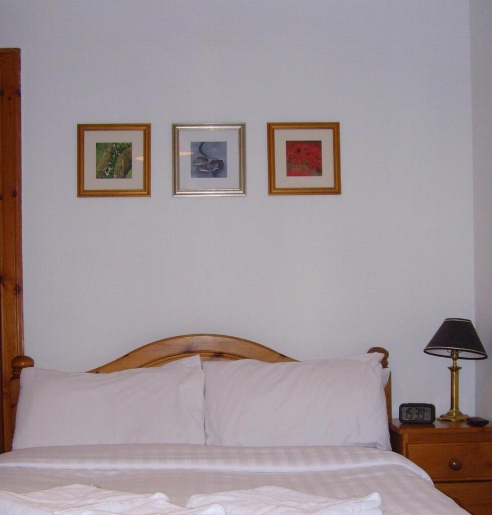 Room image 2